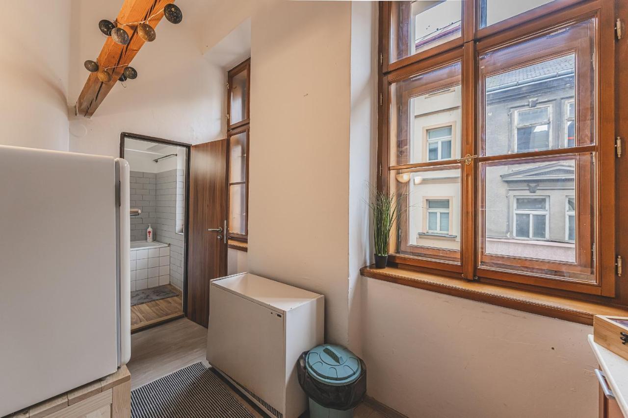 Carolina'S Central Apartment Hradec Kralove Ngoại thất bức ảnh